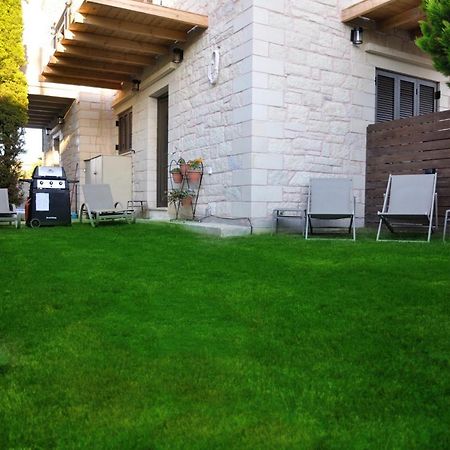 Villa Sirocos สตาโลส ภายนอก รูปภาพ