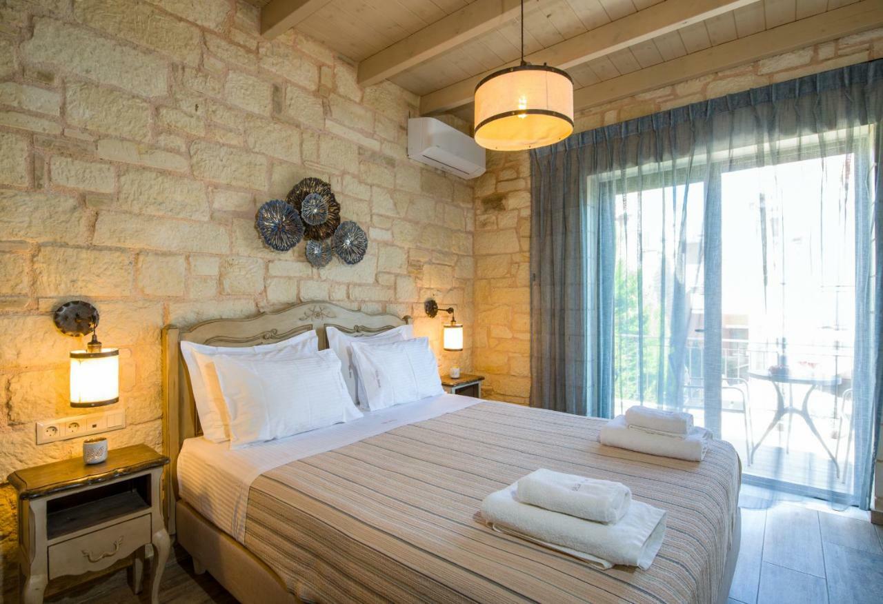 Villa Sirocos สตาโลส ภายนอก รูปภาพ