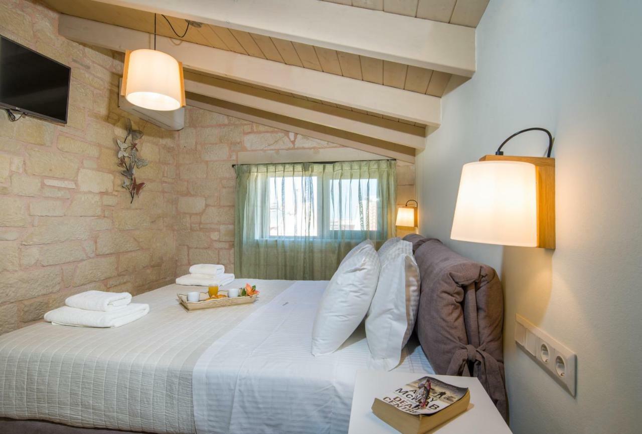Villa Sirocos สตาโลส ภายนอก รูปภาพ