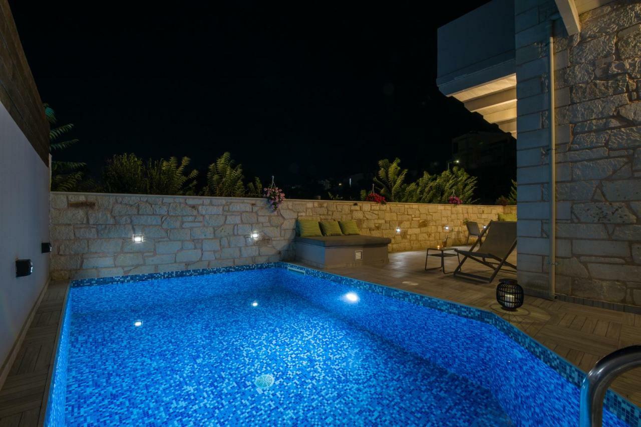 Villa Sirocos สตาโลส ภายนอก รูปภาพ